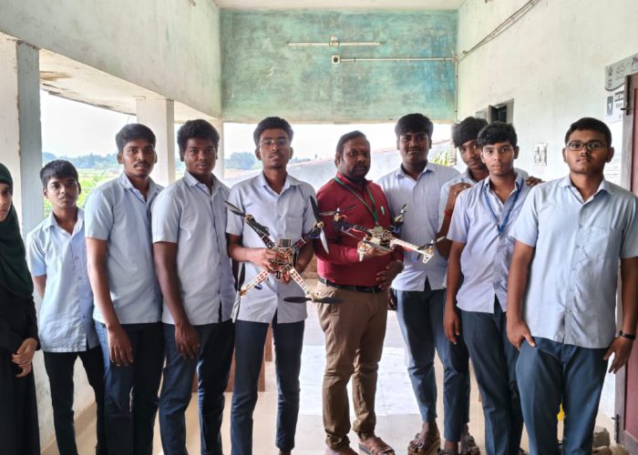 WhatsApp Image 2025-12-15 at 15.25.08_740d3bcd